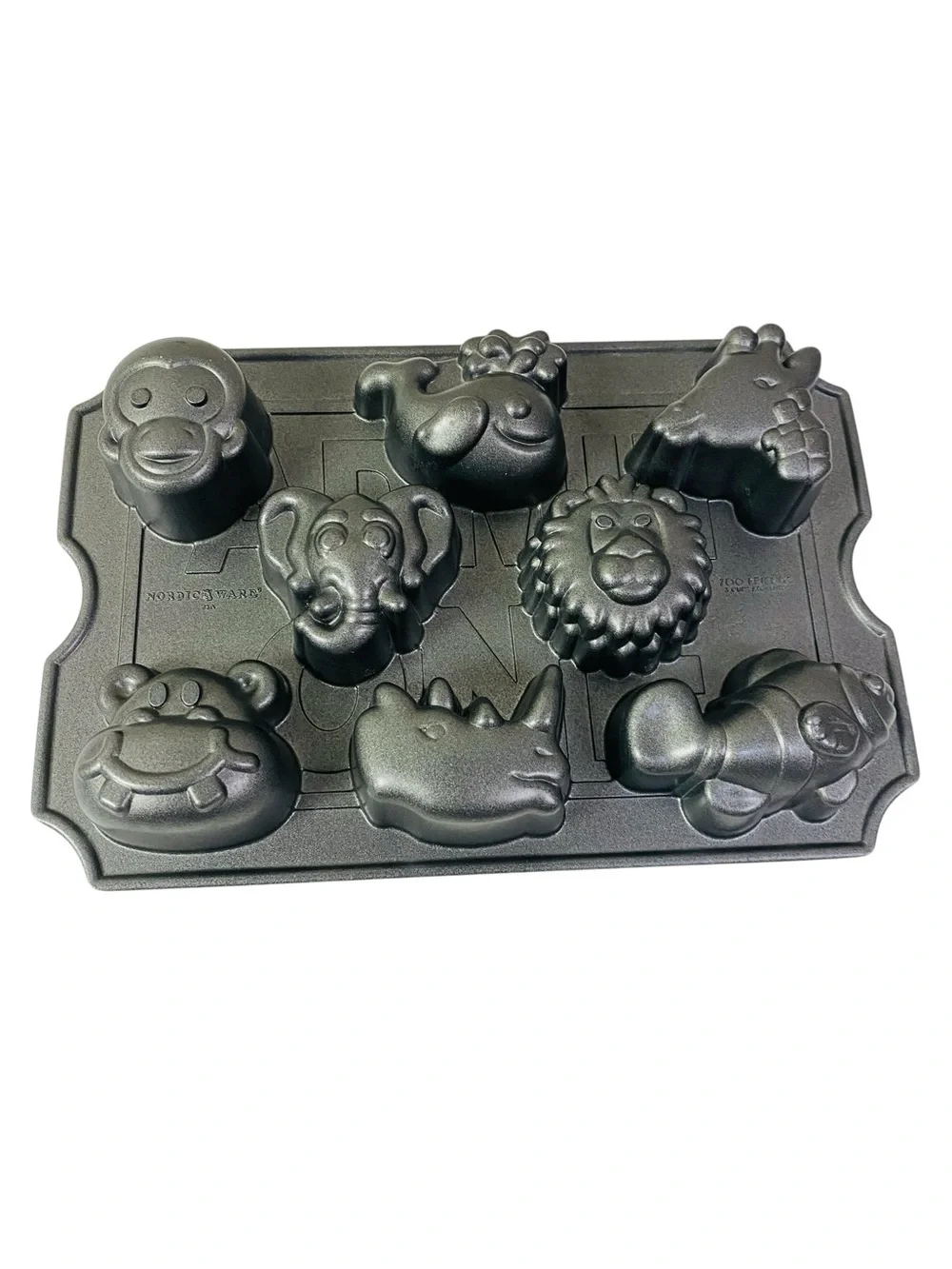 Nordic Ware Zoo Friends Mini Cake Pan 8 Cavities